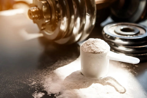 8 Common Myths About Protein and Protein Powder